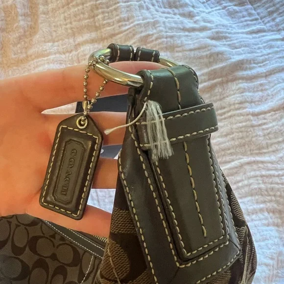 Coach Brown Hobo Bag - Picture 6 of 7